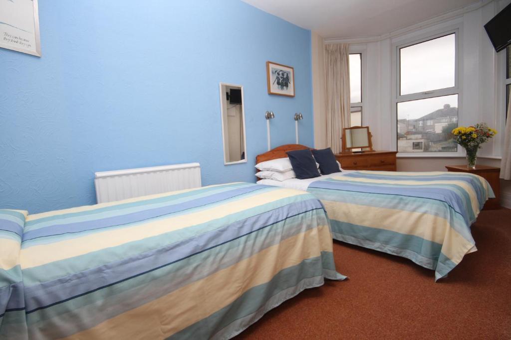Surfside Stop Newquay  Room photo